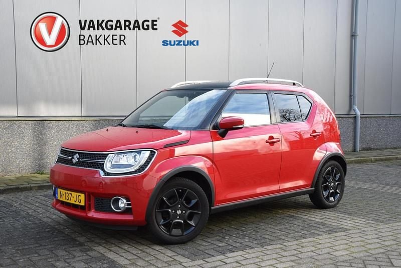Rood Occasion 2020 Suzuki Ignis Hatchback | € 15.800 (Eerlijke prijs) - Afbeelding 1/4