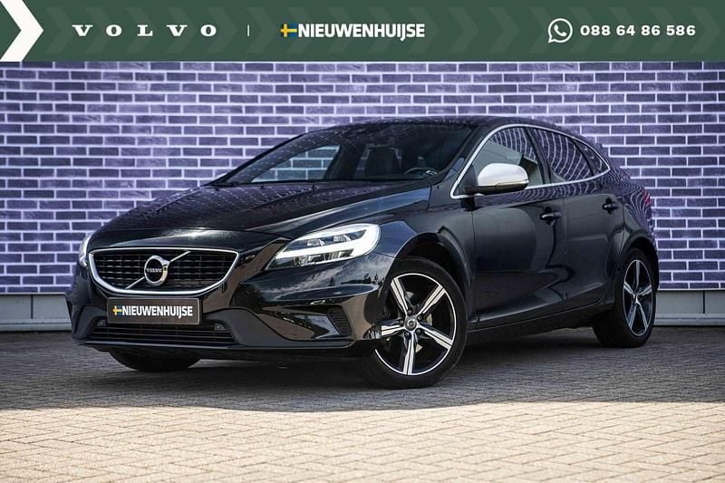 Zwart Gebruikt 2018 Volvo V40 Business Edition Stationwagen | € 20.694 (Eerlijke prijs) - Afbeelding 1/3