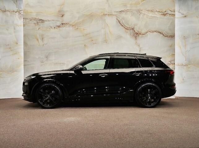 Occasion Audi SQ6 e-tron Ambiente 380 kW (517 PK) 2024 Zwart (metallic) SUV