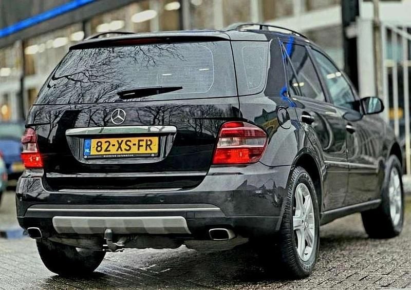 Occasion Mercedes ML350 272 PK (200 kW) 2006 Zwart SUV