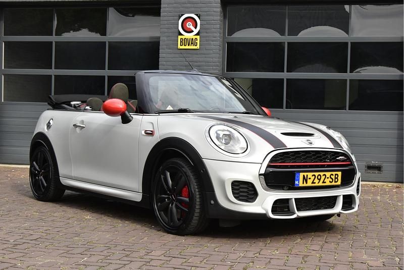 Occasion Mini John Cooper Works Cabriolet Chili 233 PK (171 kW) 2017 Wit Cabriolet