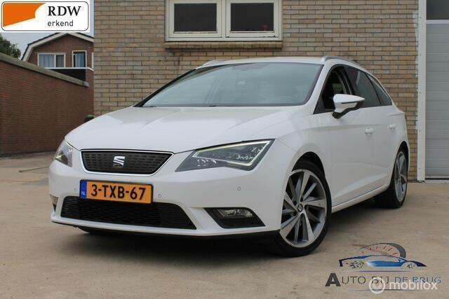 Wit Gebruikt 2014 Seat Leon ST Ecomotive Stationwagen | € 5.940 (Iets duurder) - Afbeelding 1/4