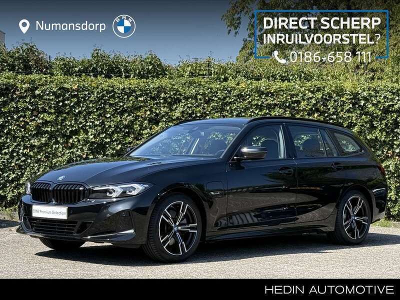 Zwart Gebruikt 2023 BMW 320e Shadowline Stationwagen | € 36.295 (Super prijs) - Afbeelding 1/3