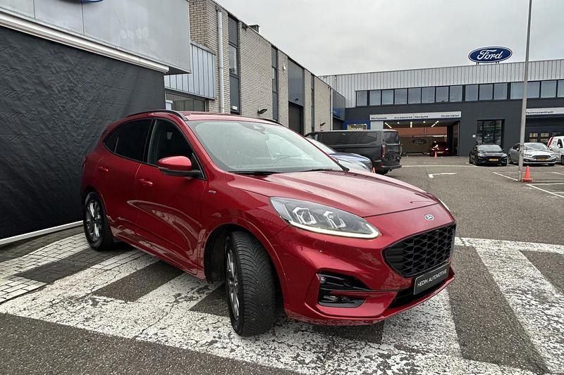 Occasion Ford Kuga ST-Line X 150 PK (110 kW) 2020 Rood SUV