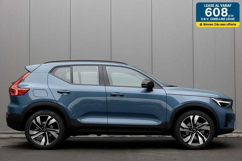 Gebruikt 2025 Volvo XC40 SUV | € 45.945 (Eerlijke prijs) - Afbeelding 1/4