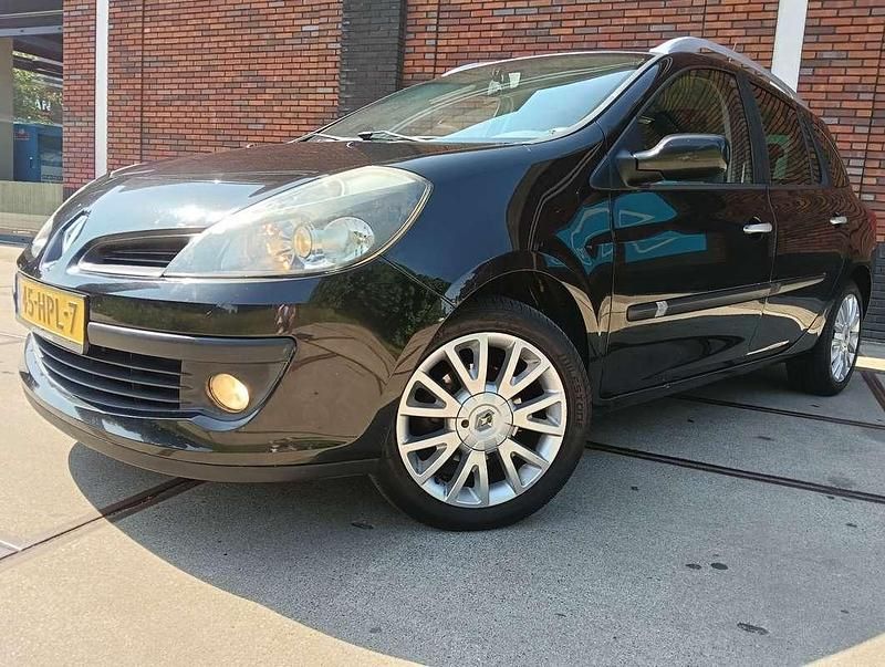 Zwart Gebruikt 2009 Renault Clio GrandTour Dynamique Stationwagen | € 2.250 (Goede deal) - Afbeelding 1/4