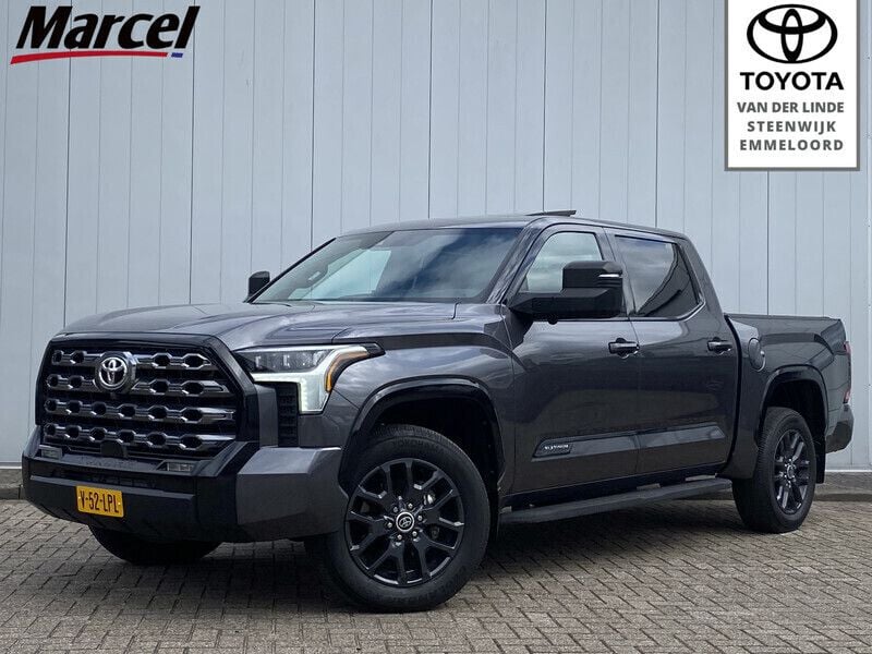 Grijs Gebruikt 2024 Toyota Tundra Limited Pickup | € 78.900 - Afbeelding 1/4