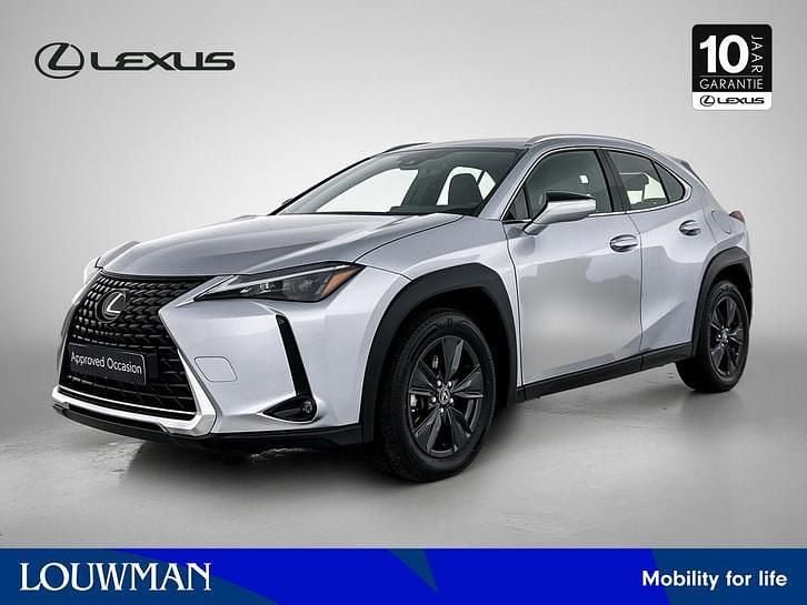 Grijs metallic Gebruikt 2024 Lexus UX 300e SUV | € 38.950 - Afbeelding 1/4