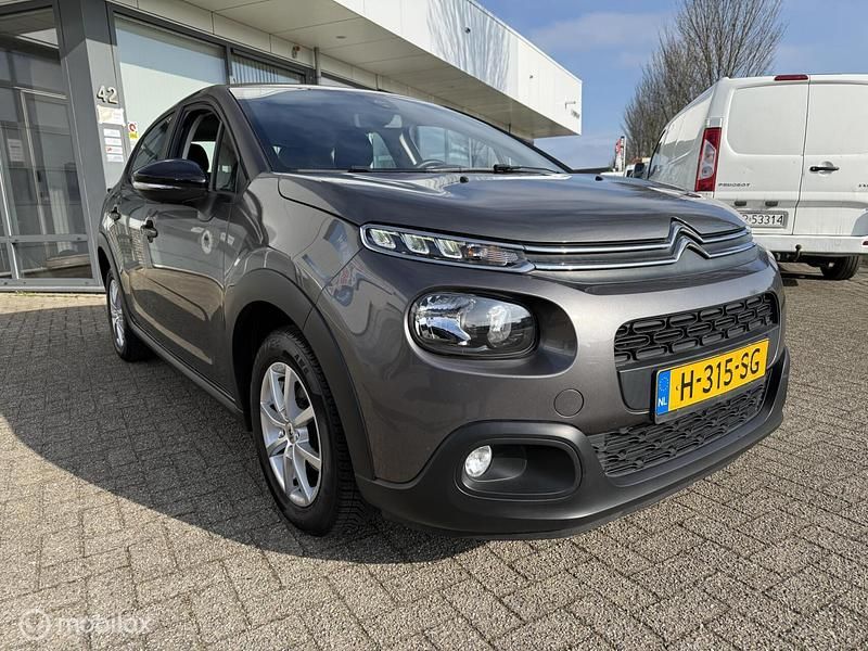 Occasion Citroën C3 Feel 83 PK (61 kW) 2020 Grijs (metallic) Hatchback
