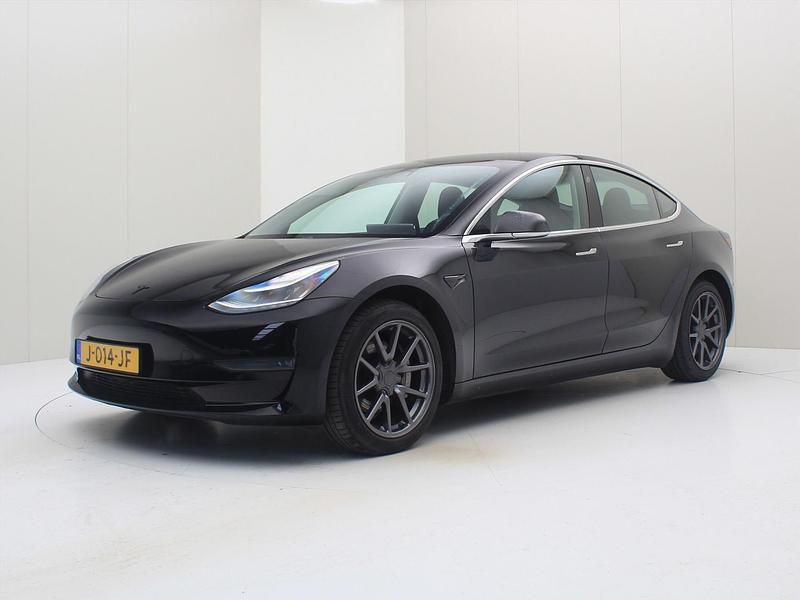 Zwart Gebruikt 2020 Tesla Model 3 Long Range Sedan | € 24.900 (Goede deal) - Afbeelding 1/4