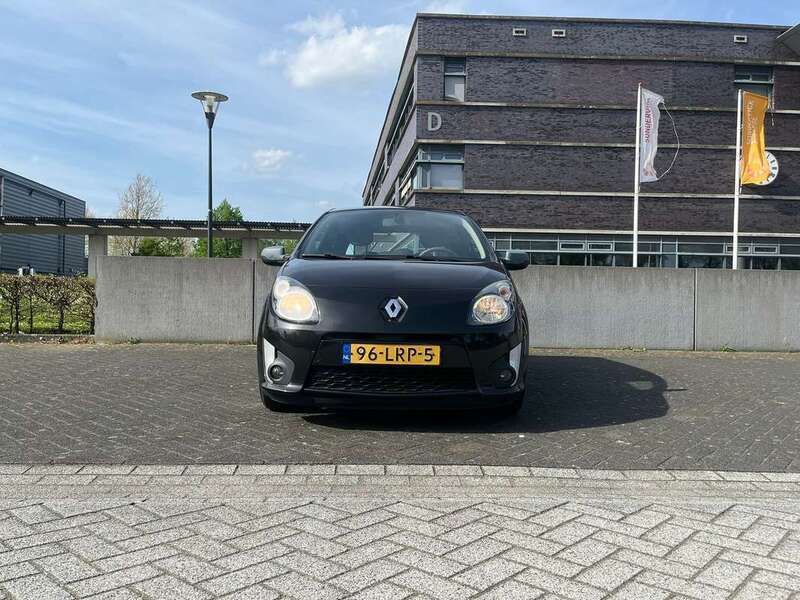 Zwart Gebruikt 2010 Renault Twingo Authentique Hatchback | € 1.500 (Goede deal) - Afbeelding 1/4
