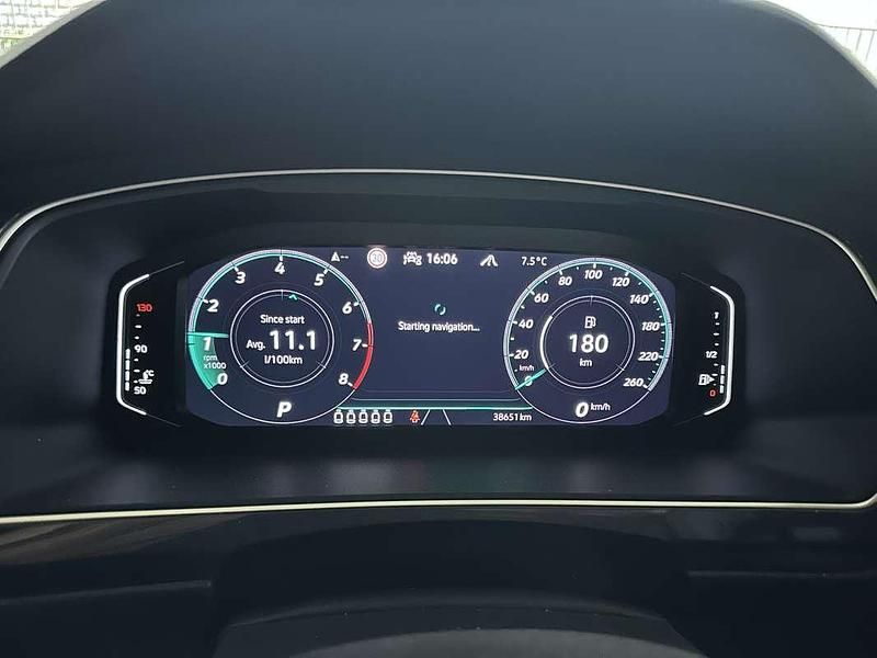 Gebruikt 2023 VW Tiguan Allspace Life SUV | € 47.500 - Afbeelding 1/4