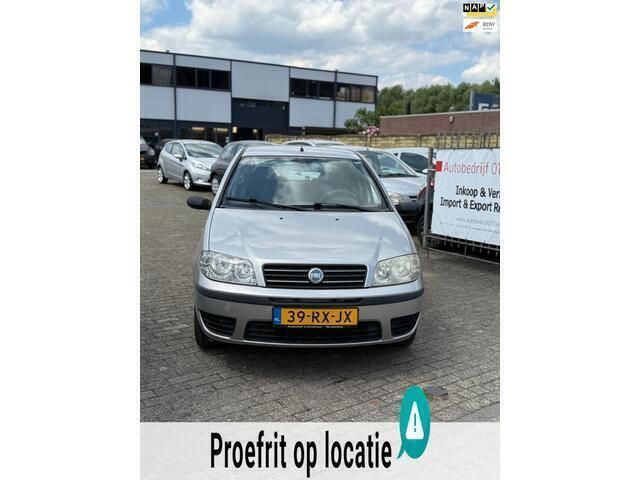 Grijs Gebruikt 2005 Fiat Punto Dynamic Hatchback | € 2.750 (Duur) - Afbeelding 1/4