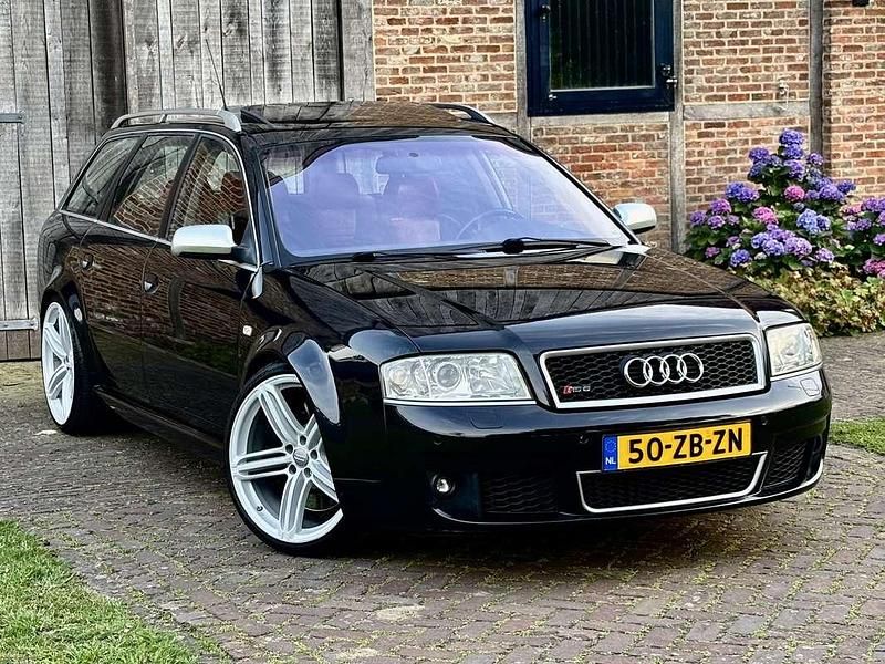 Zwart Gebruikt 2002 Audi RS6 Stationwagen | € 19.850 - Afbeelding 1/4