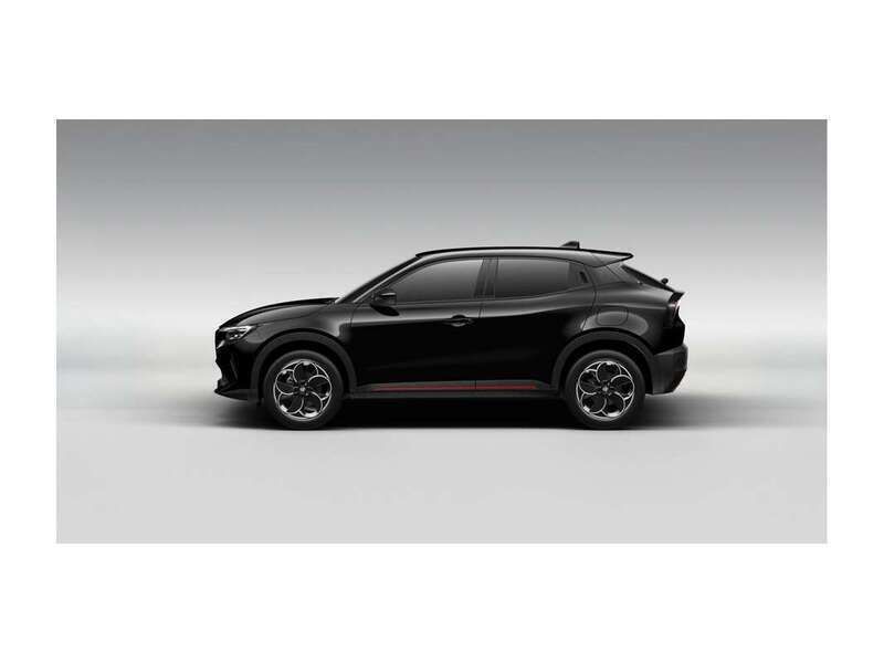 Zwart Nieuw 2025 Alfa Romeo Junior Edizione Speciale SUV | € 37.880 (Goede deal) - Afbeelding 1/2