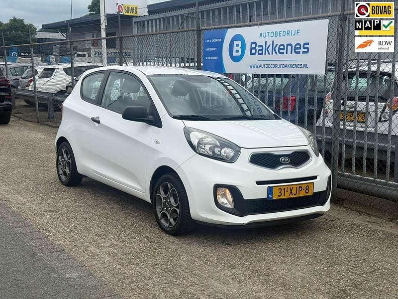 Wit Gebruikt 2012 Kia Picanto Hatchback | € 3.245 (Eerlijke prijs) - Afbeelding 1/3