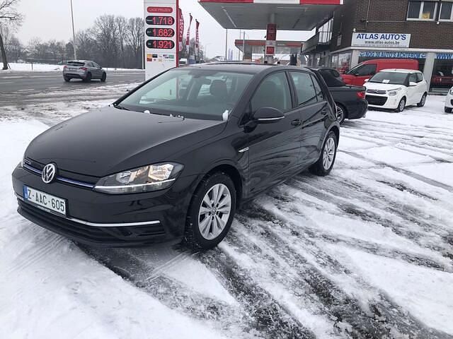 Zwart Gebruikt 2019 VW Golf Sedan | € 19.500 (Eerlijke prijs) - Afbeelding 1/4