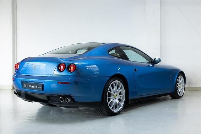 Occasion Ferrari 612 538 PK (395 kW) 2005 Blauw (metallic) Coupé