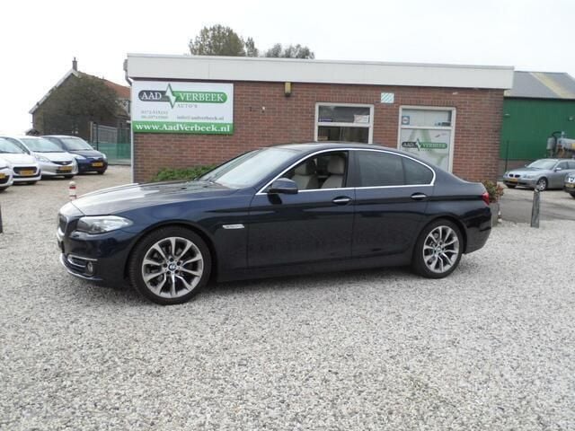 Blauw Gebruikt 2016 BMW 520 Executive Sedan | € 17.250 (Duur) - Afbeelding 1/4
