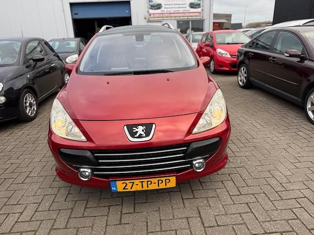 Occasion Peugeot 307 140 PK (102 kW) 2007 Rood Stationwagen