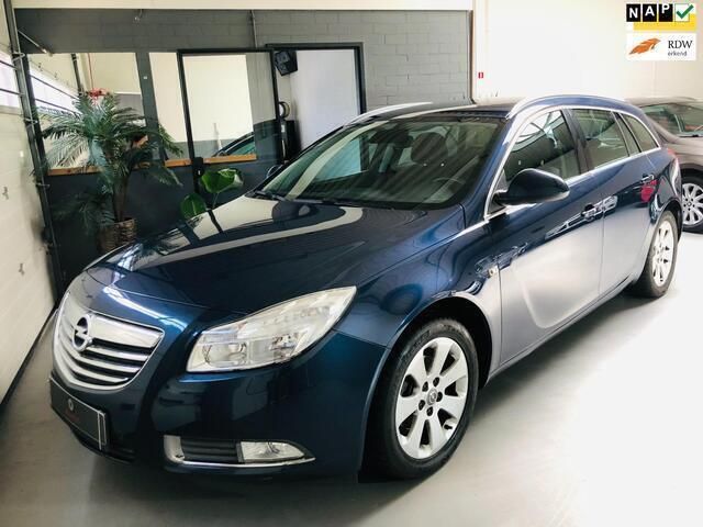 Blauw Gebruikt 2010 Opel Insignia Stationwagen | € 5.999 (Eerlijke prijs) - Afbeelding 1/4