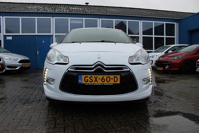 Occasion Citroën DS3 Chic 82 PK (60 kW) 2013 Wit (parellak) Hatchback