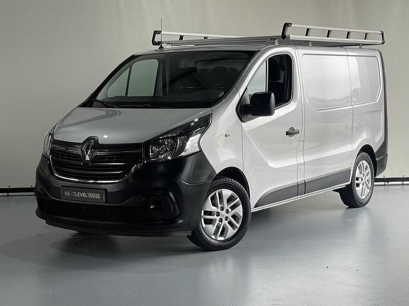 Grijs Gebruikt 2020 Renault Trafic Van | € 11.950 (Super prijs) - Afbeelding 1/4