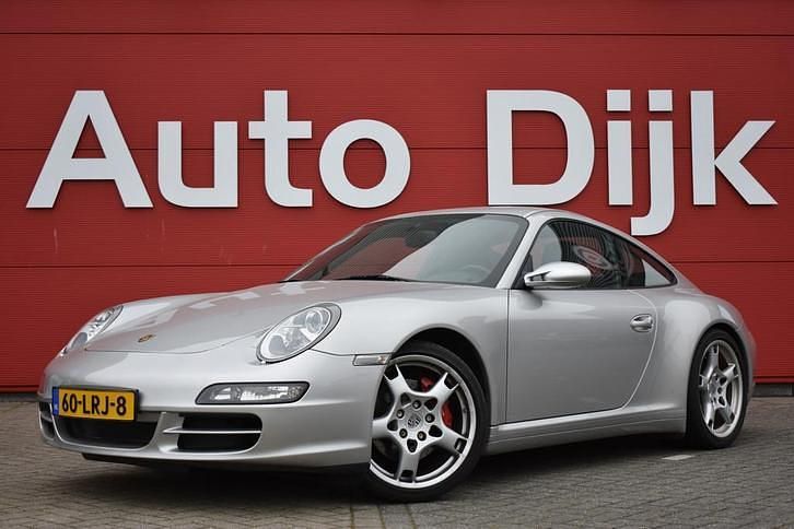 Grijs Occasion 2006 Porsche 911 Carrera 4S Coupé | € 49.997 (Goede deal) - Afbeelding 1/4