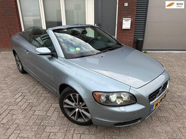 Blauw Gebruikt 2006 Volvo C70 Momentum Cabriolet | € 5.900 (Goede deal) - Afbeelding 1/4