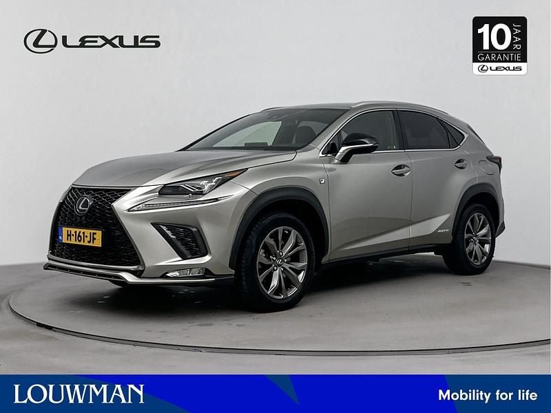 Grijs Occasion 2020 Lexus NX300h Sport Line SUV | € 39.950 (Eerlijke prijs) - Afbeelding 1/4