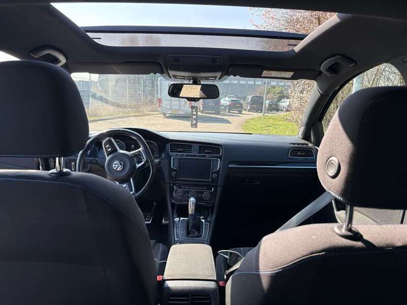 Zwart Gebruikt 2015 VW Golf VII GTE Stationwagen | € 9.500 (Goede deal) - Afbeelding 1/4