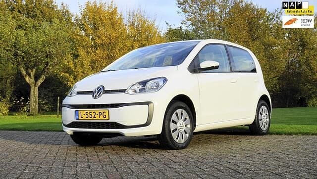 Wit Gebruikt 2021 VW up! Hatchback | € 8.750 (Super prijs) - Afbeelding 1/4
