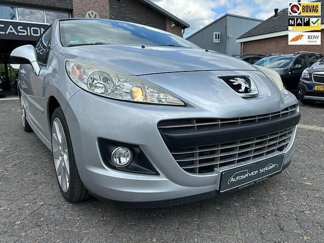 Grijs Gebruikt 2011 Peugeot 207 CC Griffe Cabriolet | € 4.450 (Eerlijke prijs) - Afbeelding 1/4