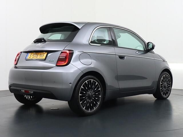 Occasion Fiat 500e La Prima 86 kW (118 PK) 2023 Grijs Hatchback