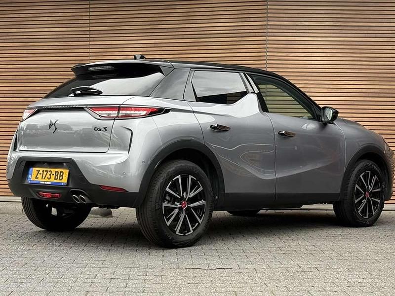 Occasion DS Automobiles DS3 Crossback Performance 131 PK (96 kW) 2024 Grijs SUV