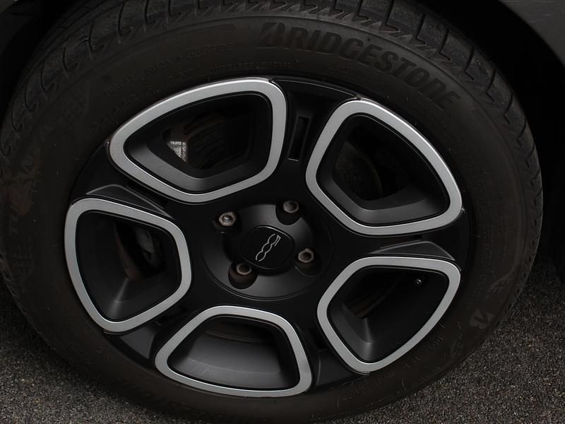 Occasion Fiat 500 Club 72 PK (52 kW) 2023 Grijs Hatchback