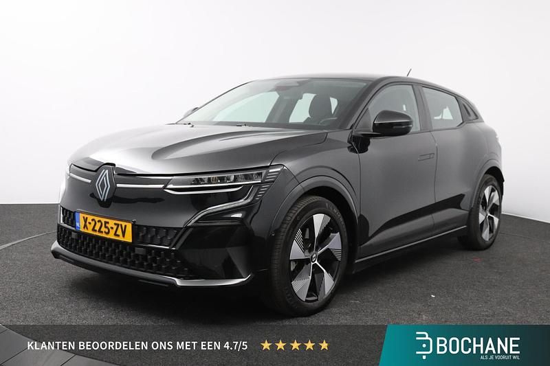 Zwart Occasion 2024 Renault Megane E-Tech Evolution Hatchback | € 28.195 (Eerlijke prijs) - Afbeelding 1/4