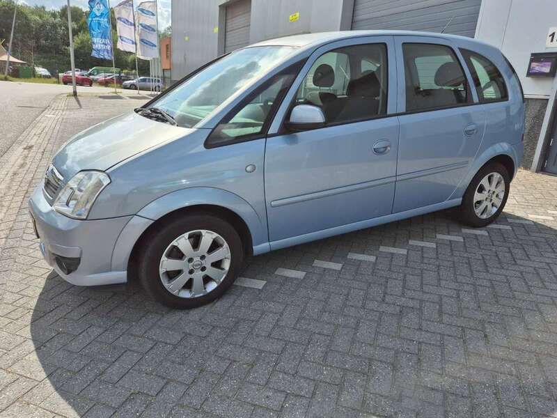 Blauw, metallic lak Gebruikt 2007 Opel Meriva MPV | € 1.450 (Duur) - Afbeelding 1/4