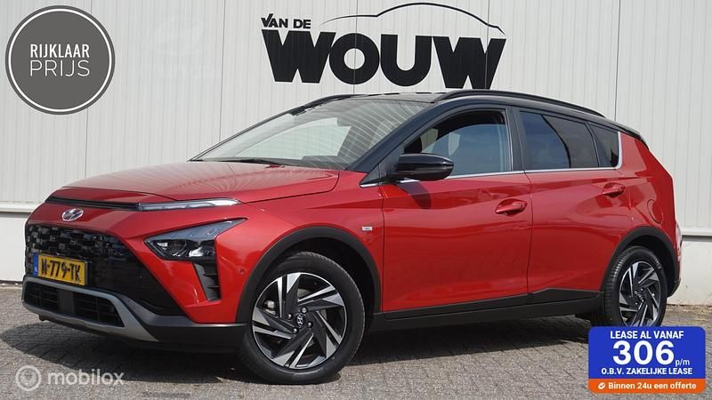 Rood Gebruikt 2022 Hyundai Bayon Premium SUV | € 18.895 (Eerlijke prijs) - Afbeelding 1/4