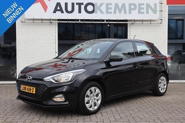 Zwart Gebruikt 2020 Hyundai i20 Comfort Hatchback | € 15.900 (Goede deal) - Afbeelding 1/4