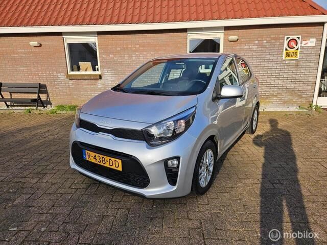 Grijs Gebruikt 2022 Kia Picanto Hatchback | € 14.950 (Eerlijke prijs) - Afbeelding 1/4