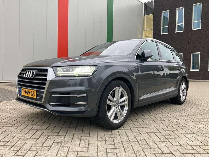 Grijs Gebruikt 2017 Audi Q7 SUV | € 27.850 (Super prijs) - Afbeelding 1/4