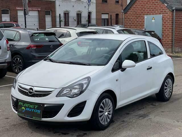 Wit Gebruikt 2015 Opel Corsa Enjoy Sedan | € 6.900 (Eerlijke prijs) - Afbeelding 1/4
