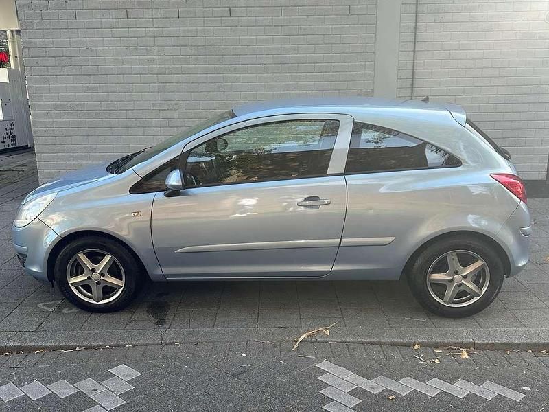 Occasion Opel Corsa Essentia 80 PK (58 kW) 2007 Blauw MPV