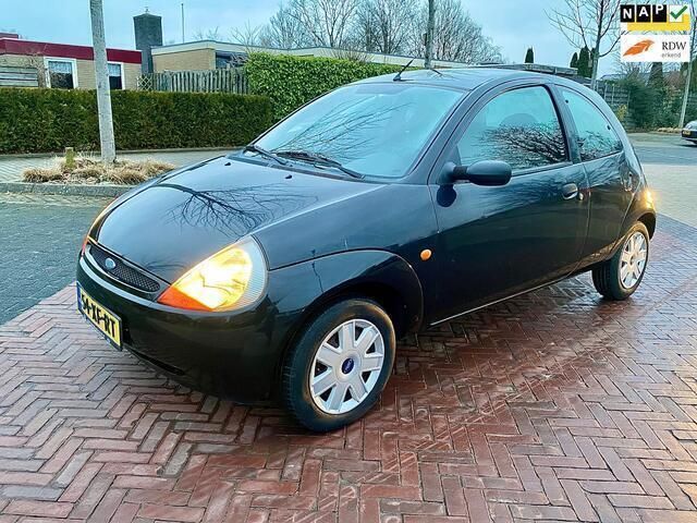 Zwart Occasion 2007 Ford Ka Futura Hatchback | € 1.699 (Eerlijke prijs) - Afbeelding 1/4