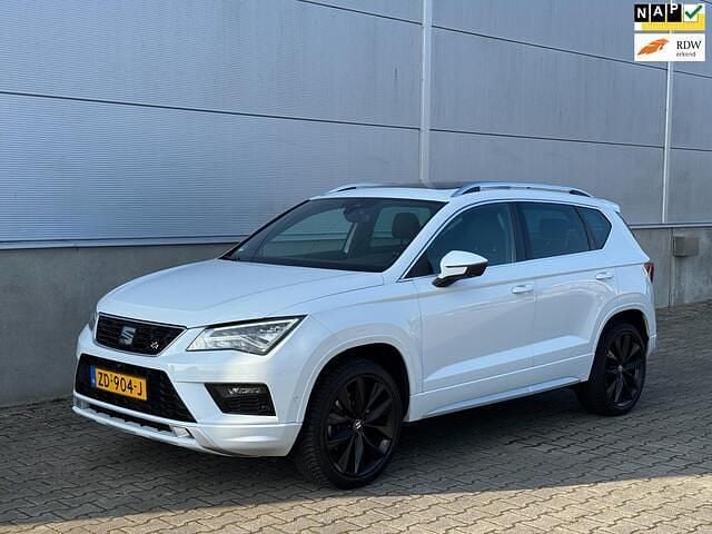 Wit Occasion 2019 Seat Ateca FR SUV | € 19.999 (Goede deal) - Afbeelding 1/4