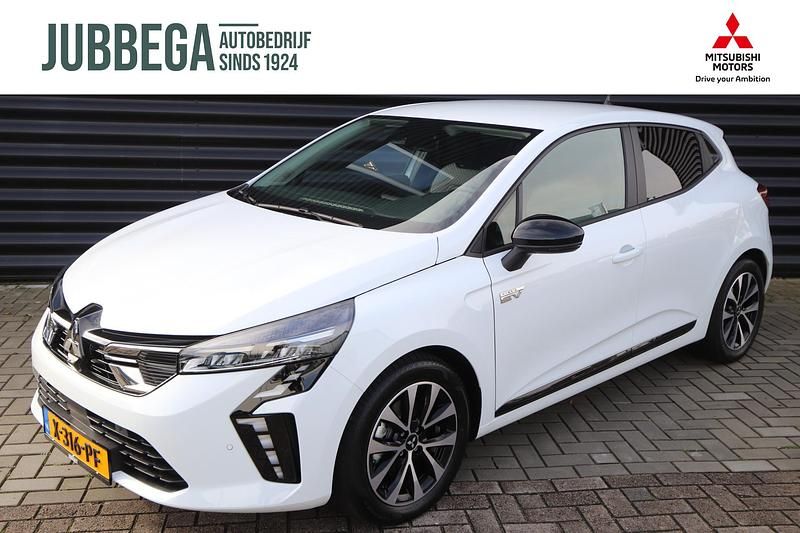Wit Gebruikt 2024 Mitsubishi Colt Intense Hatchback | € 22.895 (Eerlijke prijs) - Afbeelding 1/4