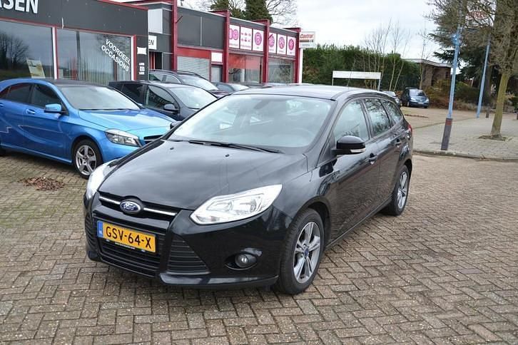 Zwart Occasion 2014 Ford Focus Stationwagen | € 4.950 (Eerlijke prijs) - Afbeelding 1/4