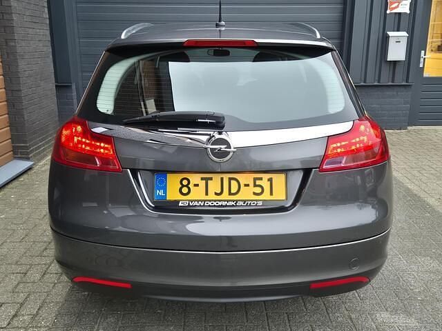Occasion Opel Insignia Edition 140 PK (102 kW) 2011 Grijs Stationwagen