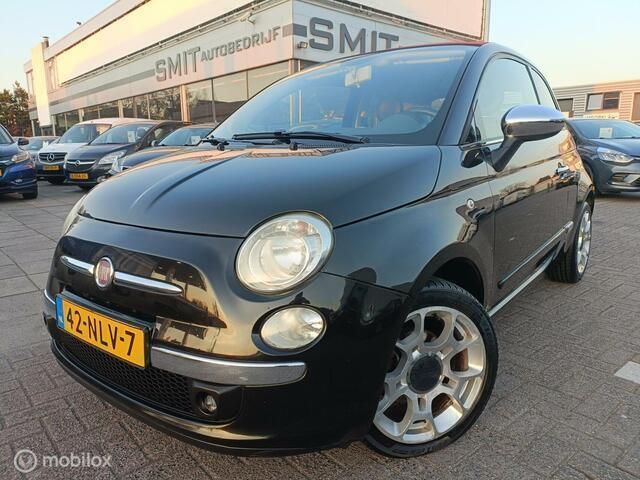 Zwart, metallic lak Gebruikt 2010 Fiat 500C Lounge Cabriolet | € 4.950 (Eerlijke prijs) - Afbeelding 1/4